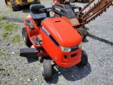 2009 Snapper LT200 Riding Tractor 'AS-IS'