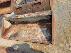 Bobcat Lo Pro Bucket