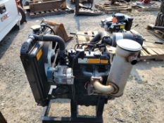 Kubota D905 Engine 'Runs'