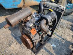 Kubota D1105 Engine 'Runs'