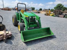 John Deere 4600 Compact Loader Tractor 'Runs & Operates - AS-IS'