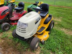 2006 Cub Cadet LT1042 Riding Tractor 'AS-IS - For Parts or Repair'