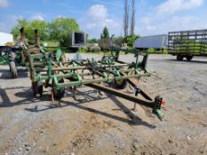 John Deere 1010 Field Cultivator