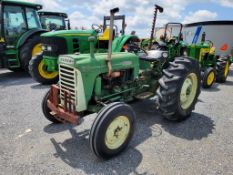1964 Oliver 550 Antique Tractor 'Runs & Operates'