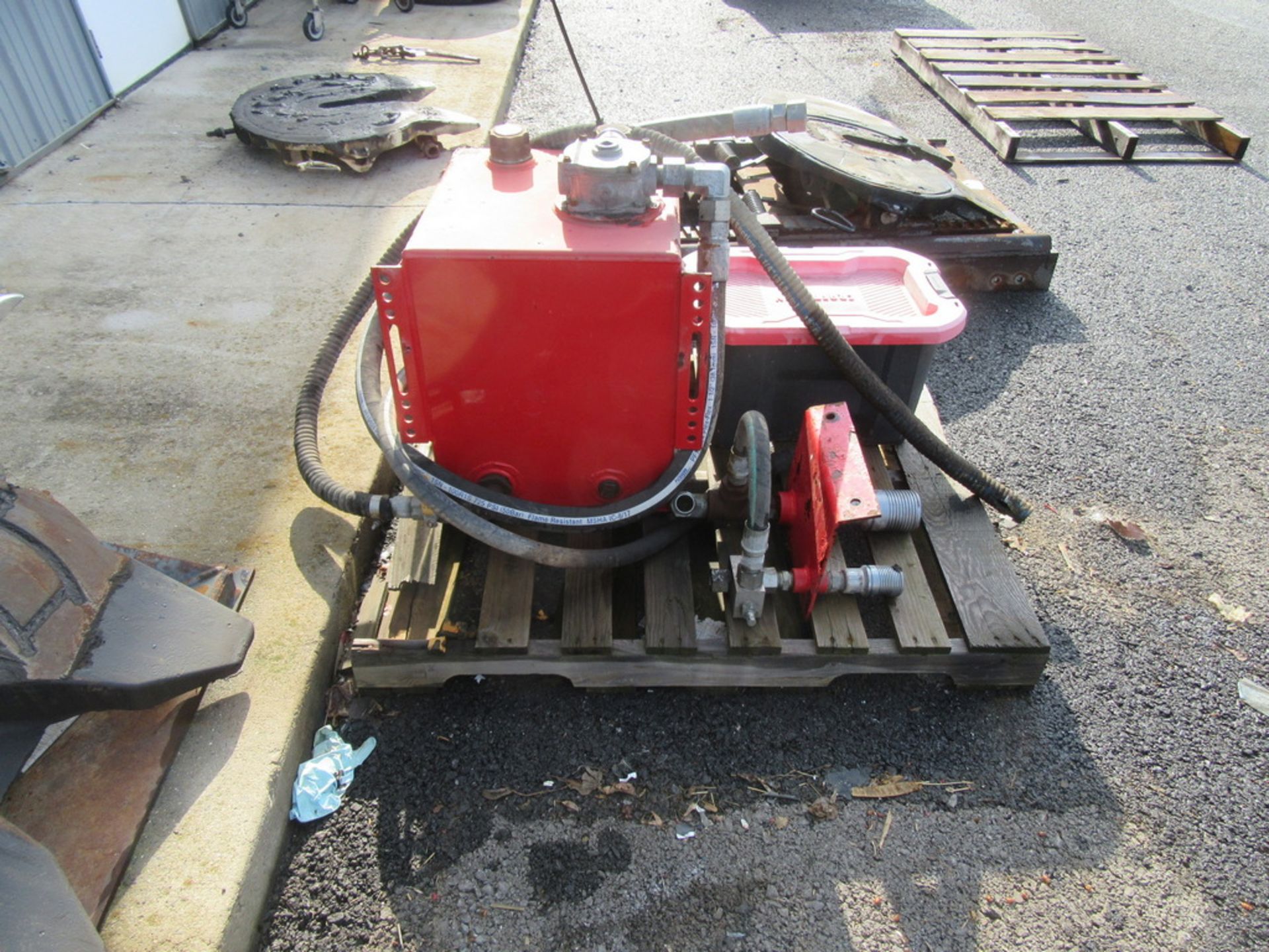 Wet line system - Image 2 of 7