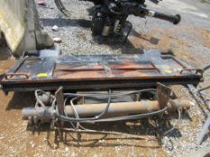 2006 MBB Interlift Lift gate