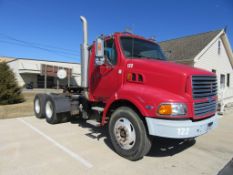 1996 Ford AT9513 Day Cab Truck Tractor