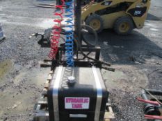 Danfoss Hydraulic tank, valves