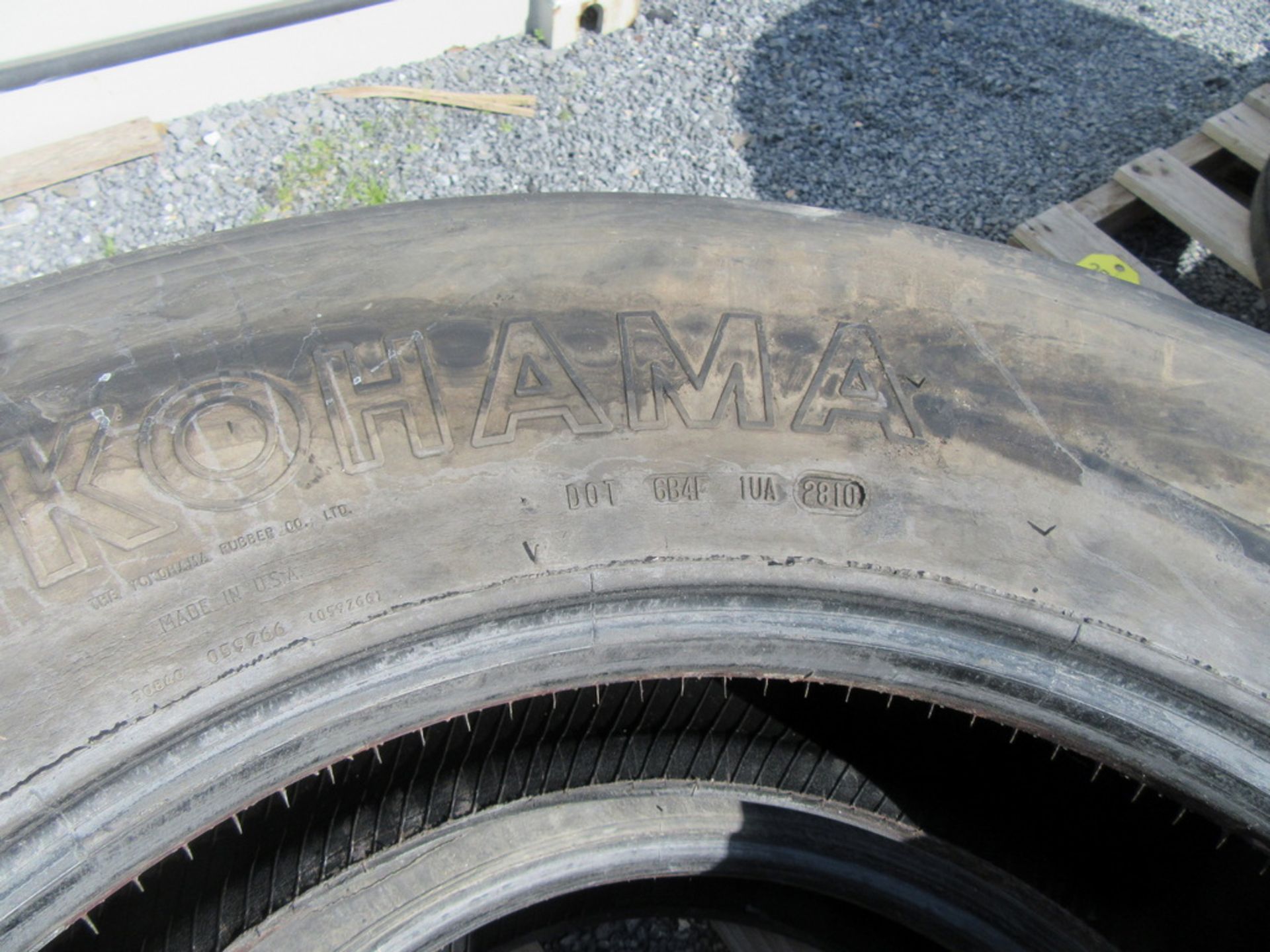 2010 Yokohama RY617, 11R24.5 Tires - Image 10 of 15
