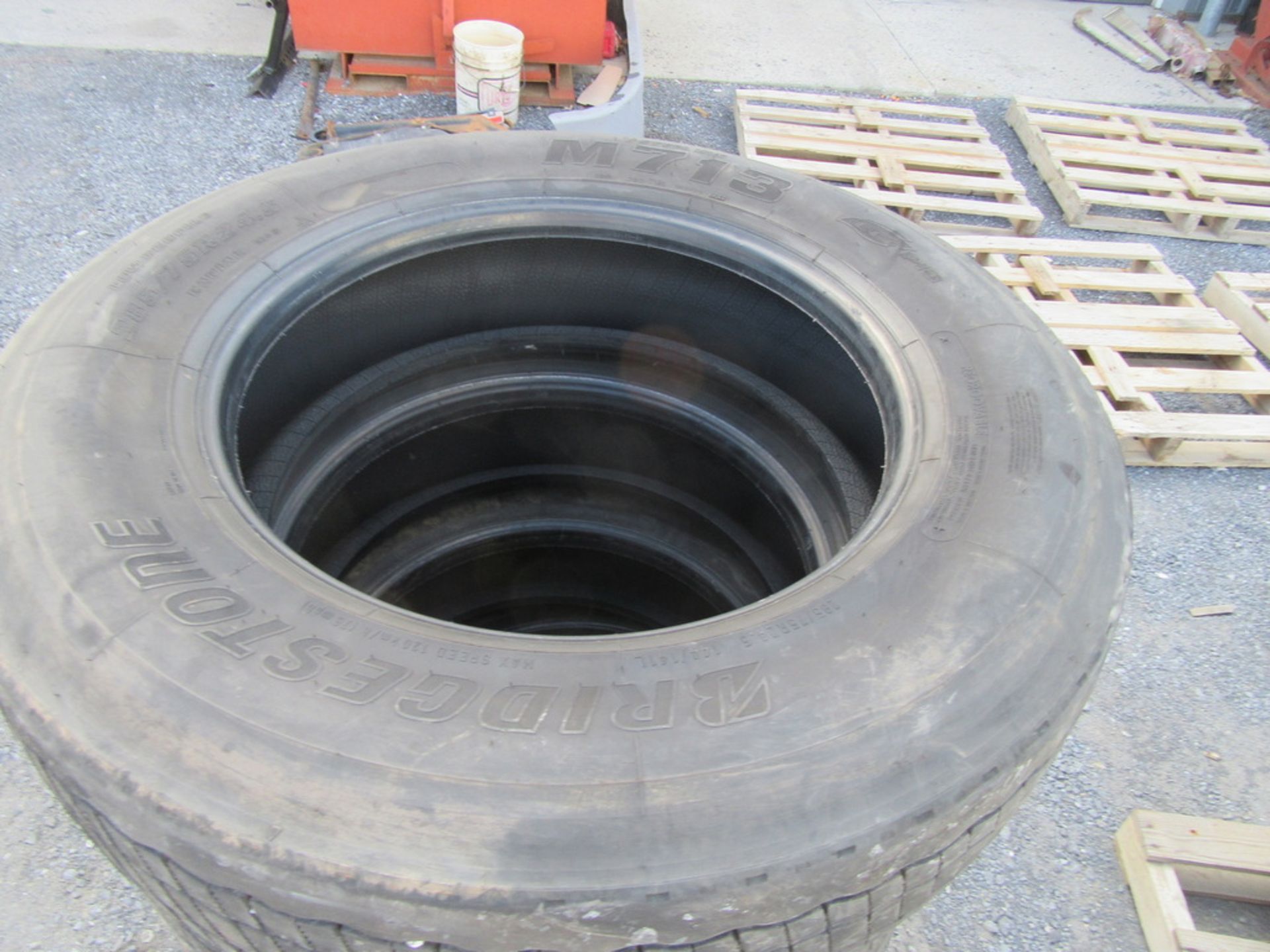2022 Bridgestone M 713, 285/75R24.5 Tires - Image 14 of 19