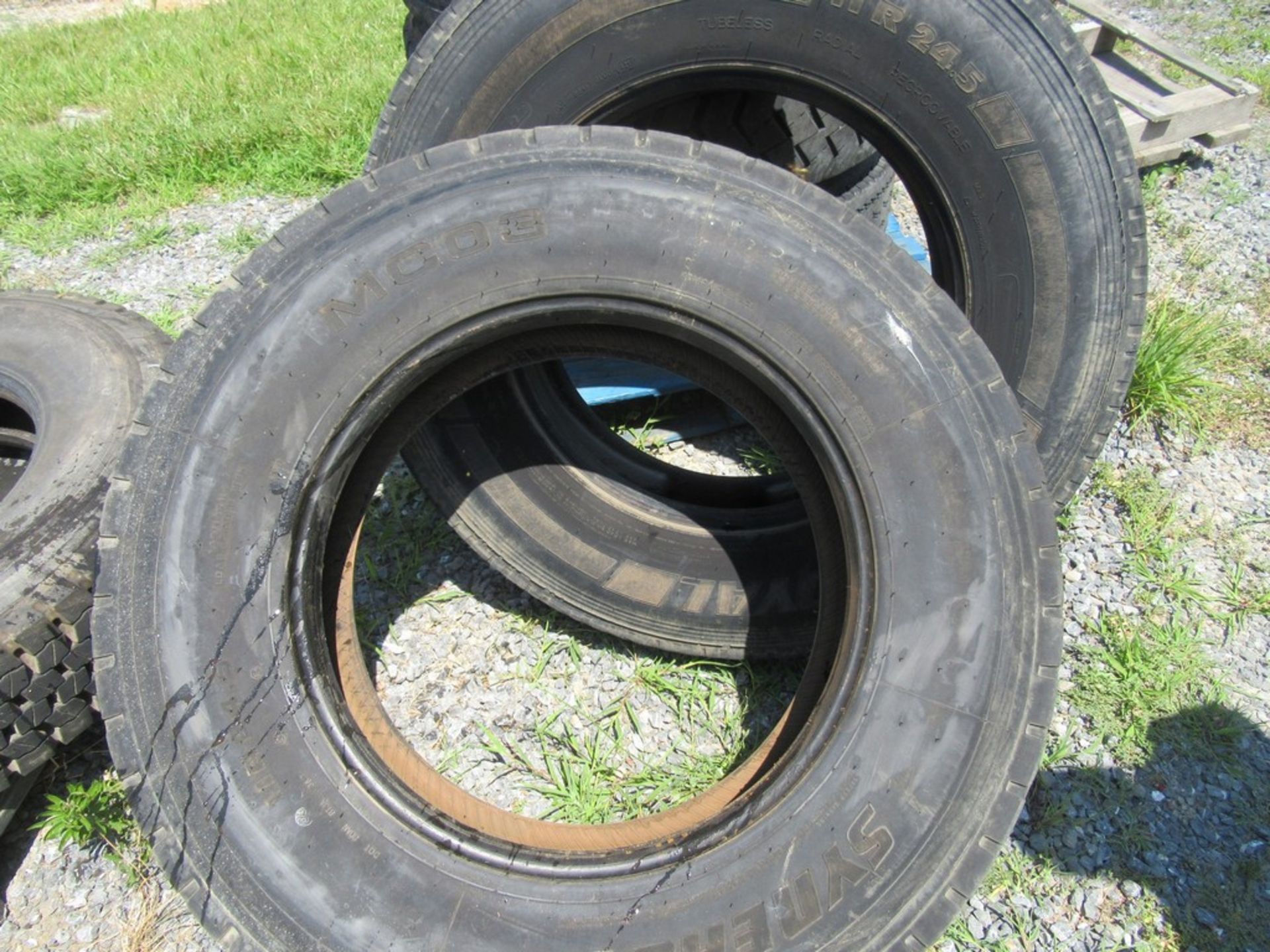 11R24.5 Tires - Image 11 of 20