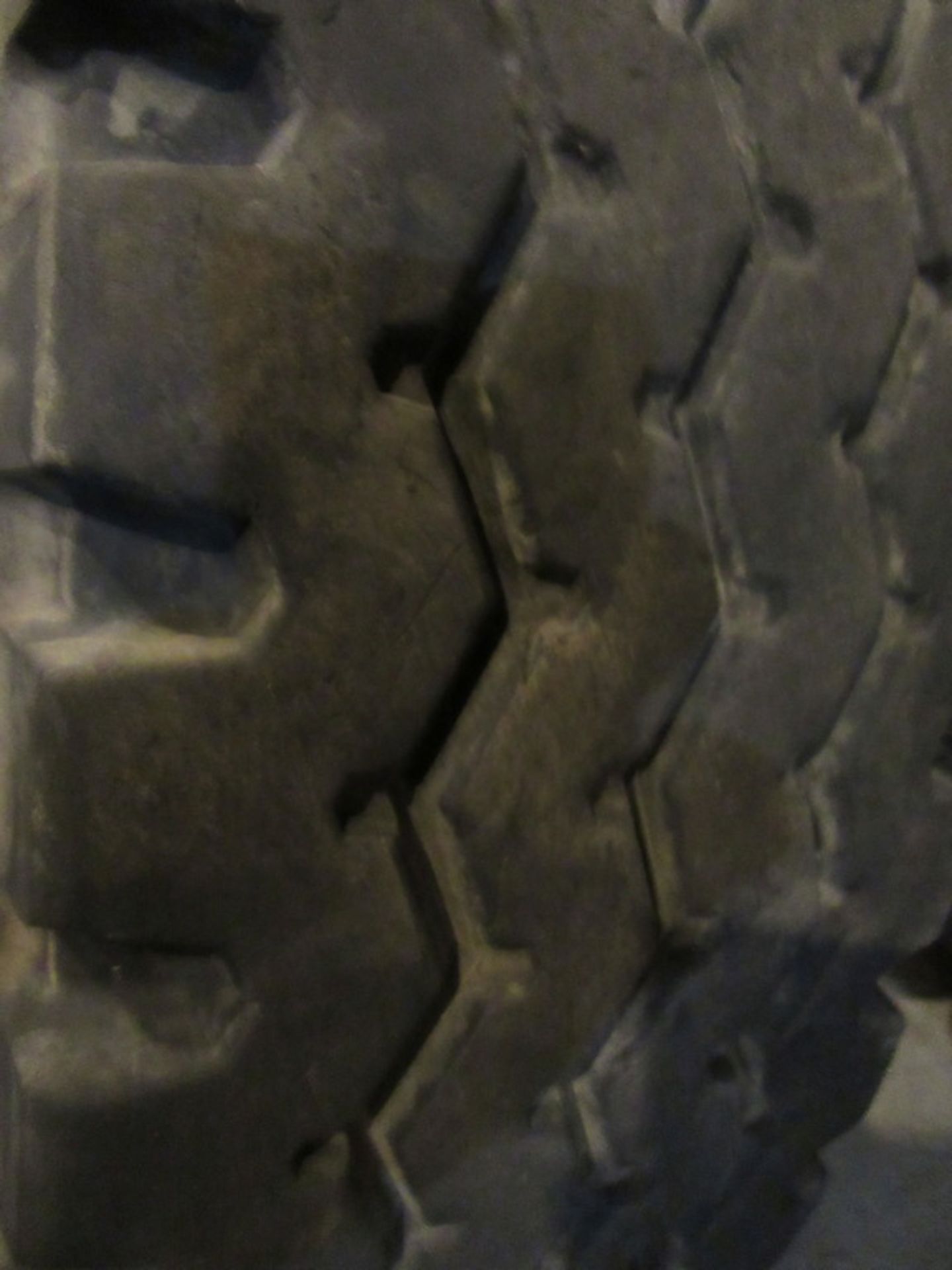 2018 Ironman I-301, 11R24.5 Tires - Image 5 of 19