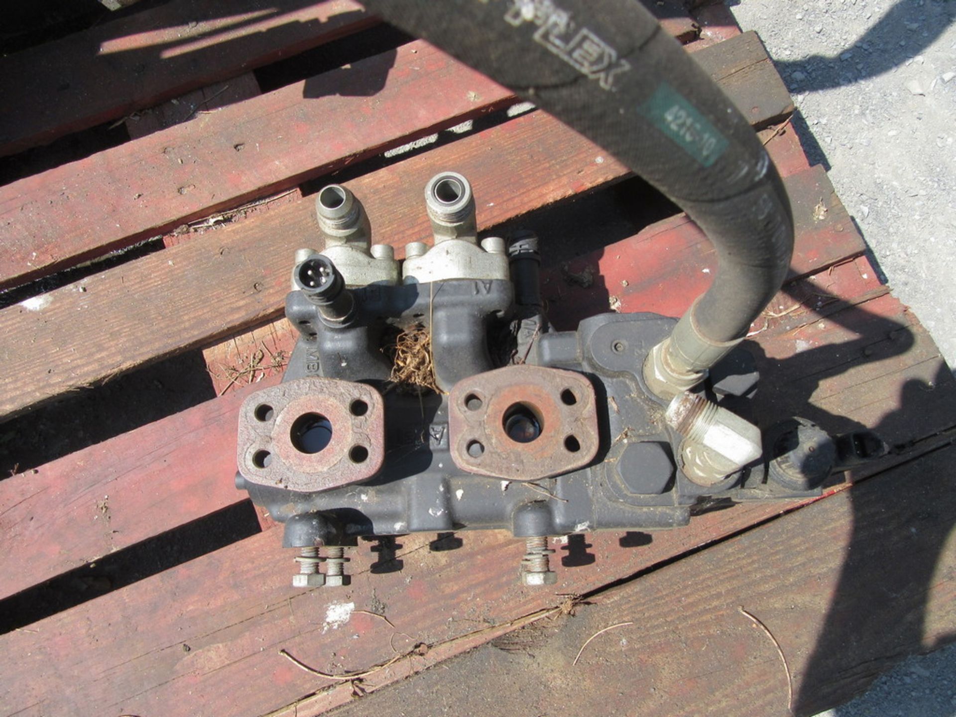 Oil cooler - Image 7 of 8