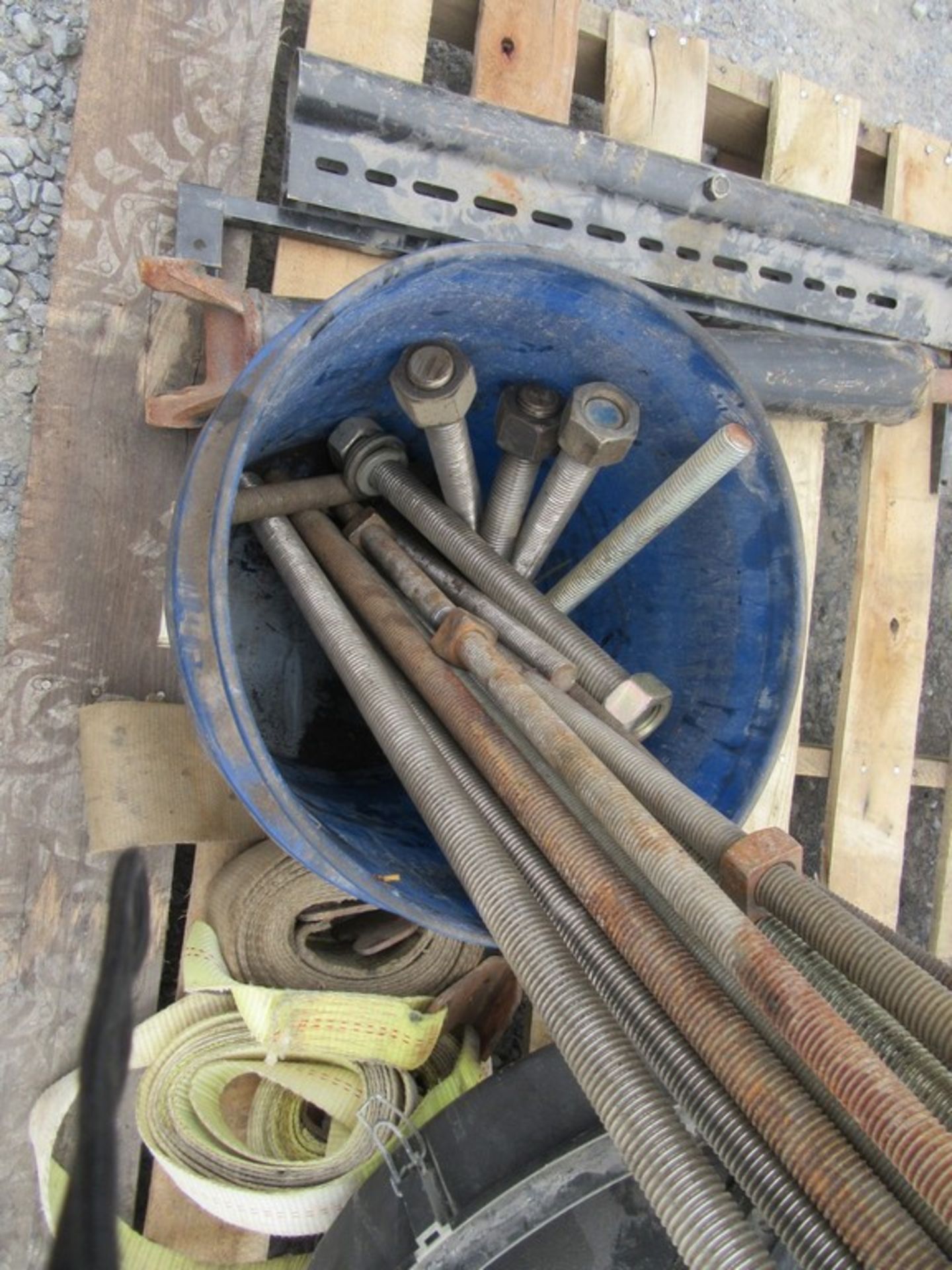 Skid Lot - Image 6 of 8