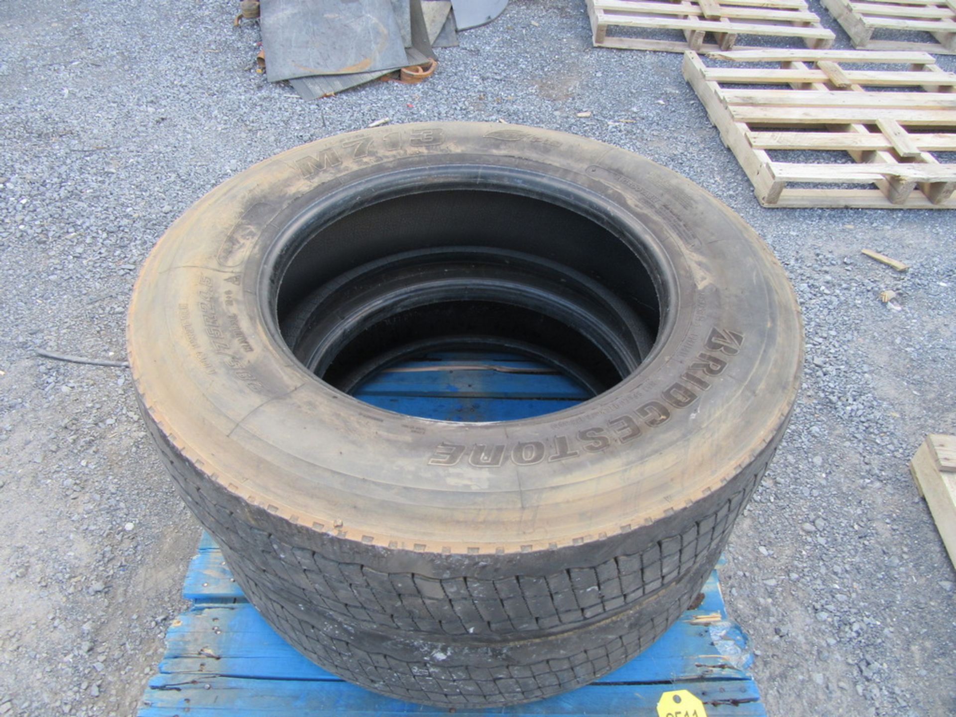 2022 Bridgestone M 713, 285/75R24.5 Tires - Image 9 of 19