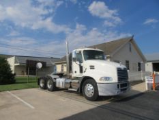 2011 Mack CXU613 Day Cab Truck Tractor