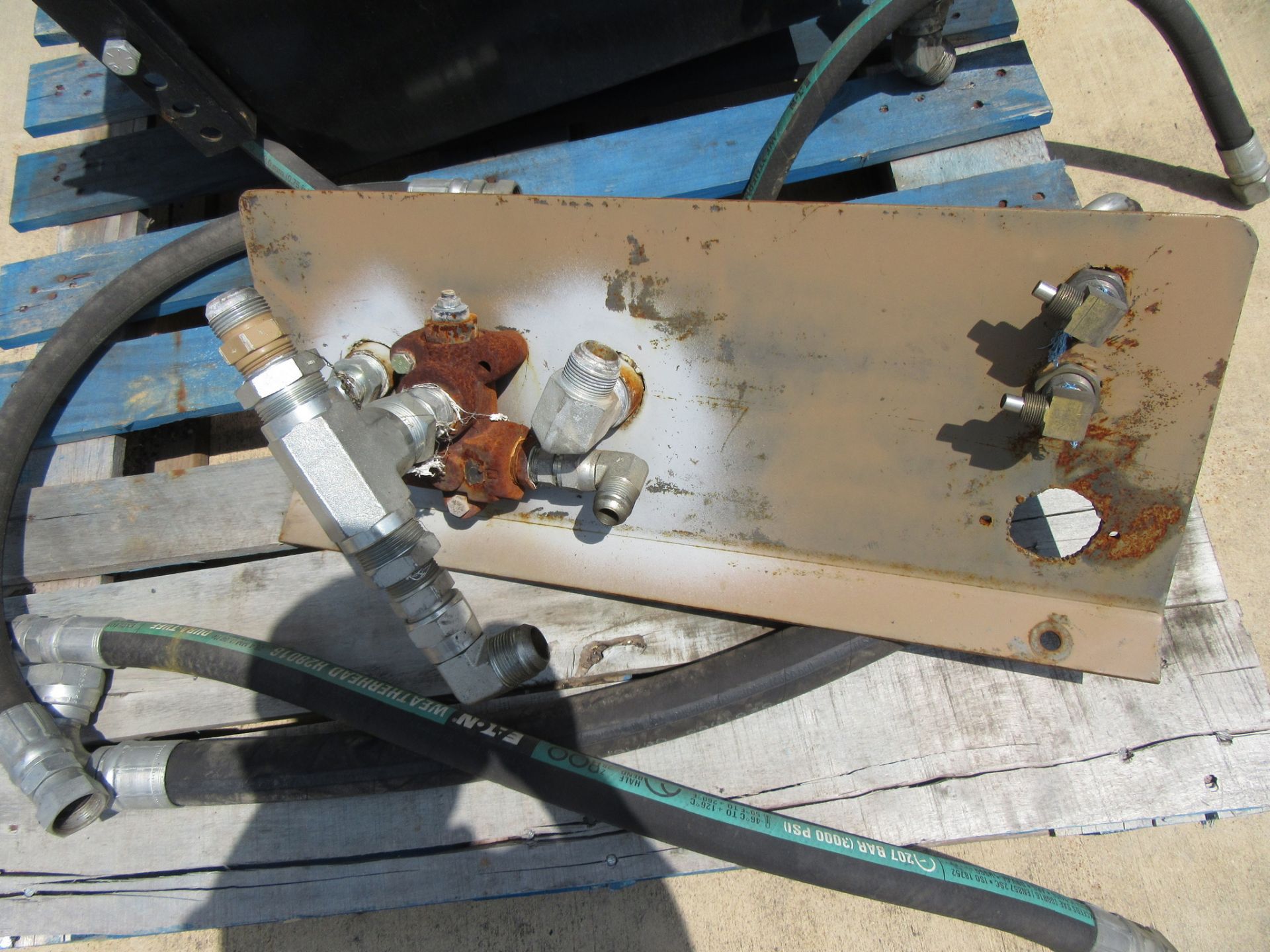 Hydraulic system - Image 3 of 8
