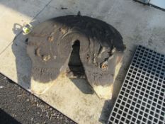 Holland 5th wheel plate