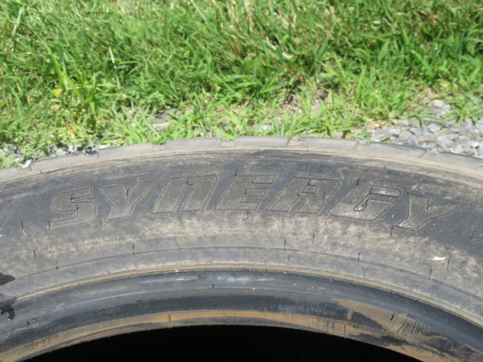 11R24.5 Tires - Image 8 of 20