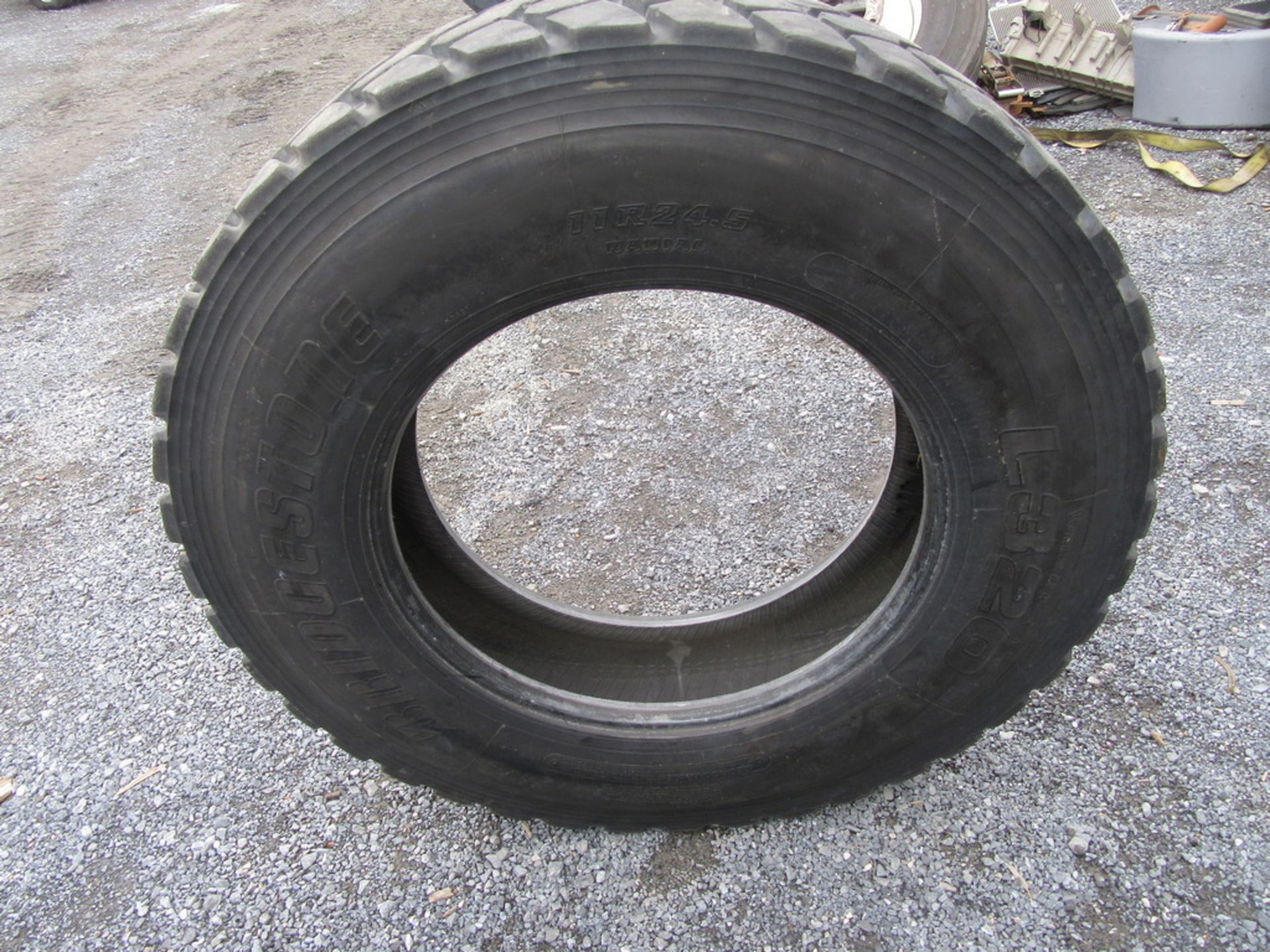 2007 Bridgestone L320, 11R24.5 Tires - Image 7 of 15