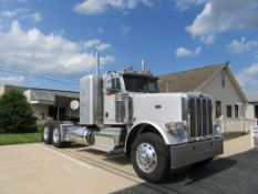 2015 Peterbilt 389 Sleeper Truck Tractor
