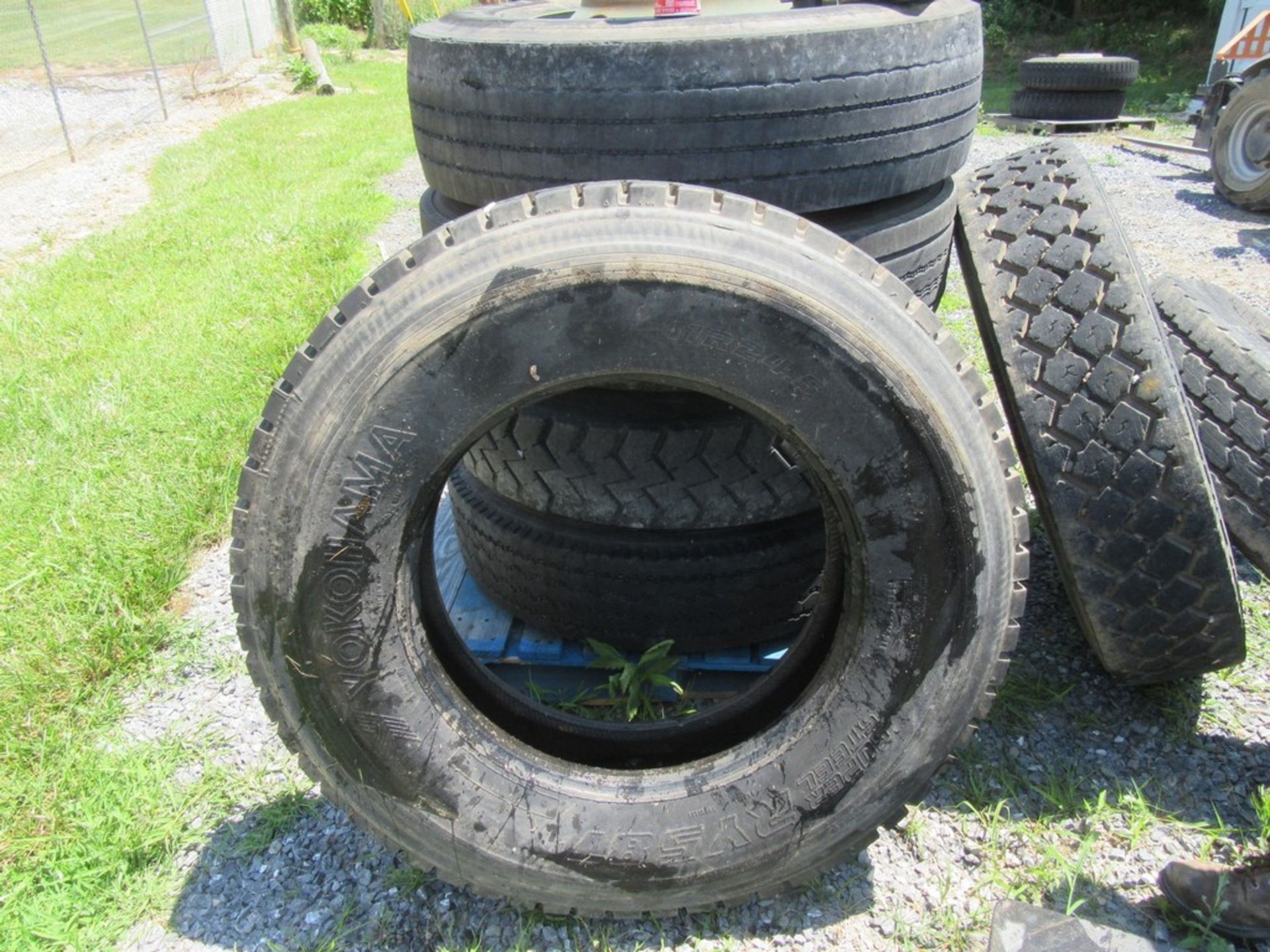 11R24.5 Tires - Image 18 of 20