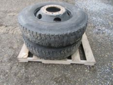 2015 Hankook 315/80R22.5 Tires on rims