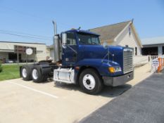 1999 Freightliner FLD120 Day Cab Truck Tractor