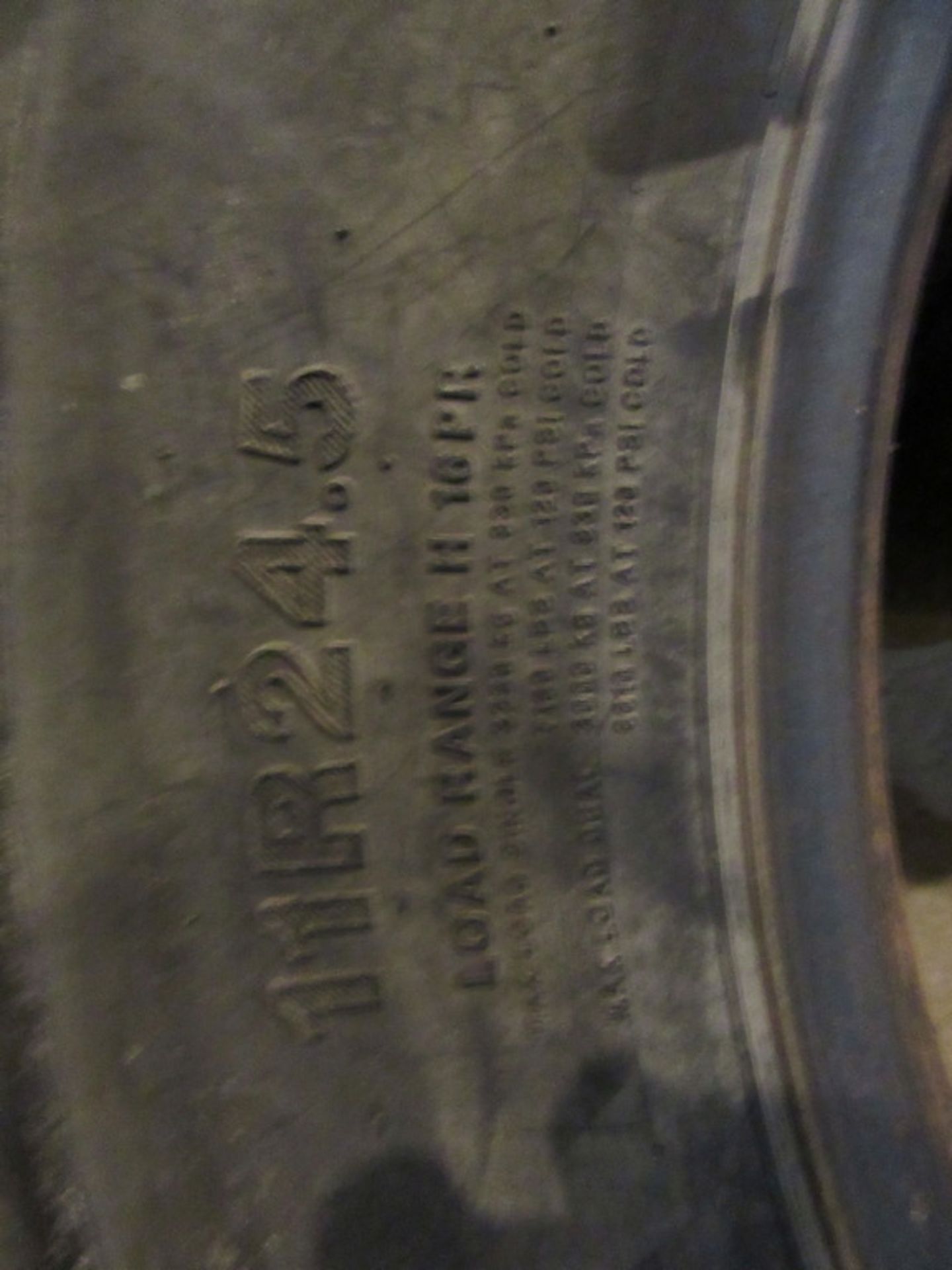 2018 Ironman I-301, 11R24.5 Tires - Image 6 of 19