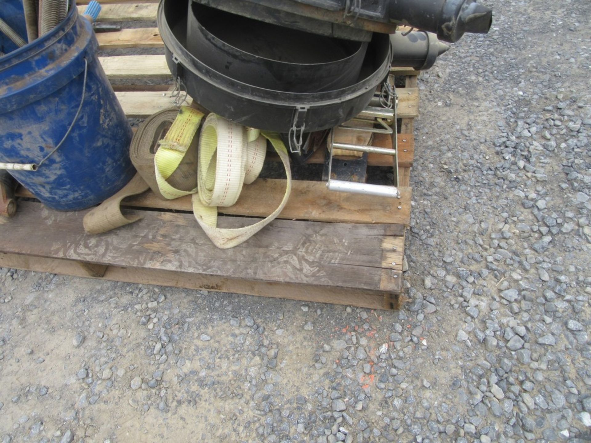 Skid Lot - Image 4 of 8
