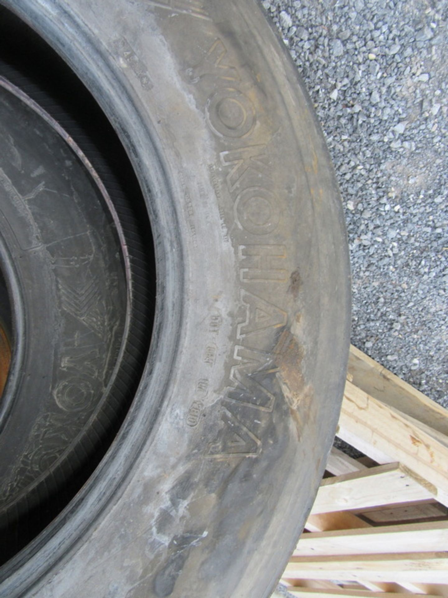 2010 Yokohama RY617, 11R24.5 Tires - Image 3 of 15