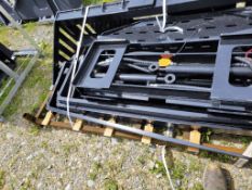 Giyi Hydraulic Adjust Pallet Forks 'NEW'