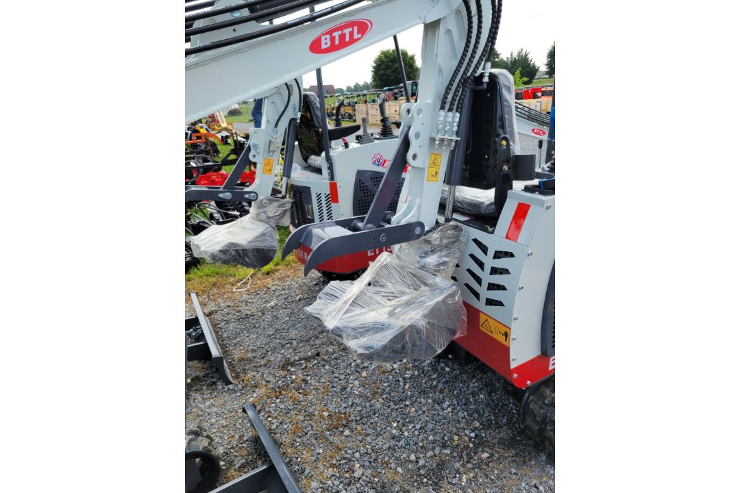 Battler ET15H-6 Mini Excavator 'NEW ' - Image 12 of 18