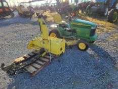 John Deere 325 Riding Tractor 'Ride & Drive - Drive Train Guarantee'