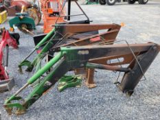 John Deere 460 Loader