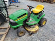 2006 John Deere 125 Riding Tractor 'AS-IS - For Parts or Repair'