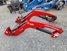 Massey Ferguson L135E Loader