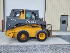 2016 John Deere 326E Skidsteer