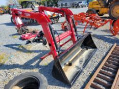 Tym TX39H Loader