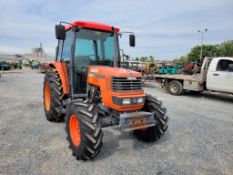 Kubota M4900 Cab Tractor 'Ride & Drive - Drive Train Guarantee'