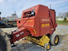 New Holland 648 Round Baler
