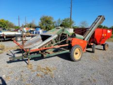 New Idea 324 Corn Picker