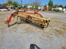 New Holland 258 Rake
