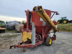 New Holland 355 Grinder Mixer