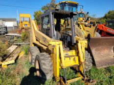 2001 Gehl 5635SX Skid Steer 'Runs & Operates - NO Guarantee'