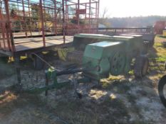 John Deere 327 Small Square Baler