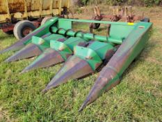 John Deere 444 Corn Head