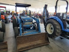 New Holland 1720 Compact Loader Tractor 'Ride & Drive - Drive Train Guarantee'