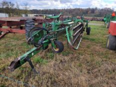 John Deere 700 Rake