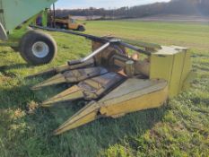 New Holland 360N3 Corn head